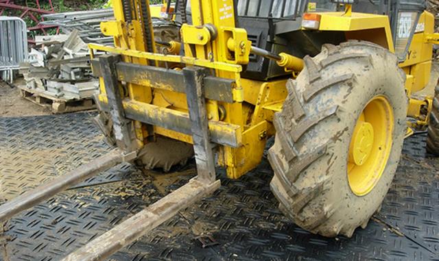 Where to find DURADECK GROUND PROTECTION MAT 4 X8 in Mt Pleasant