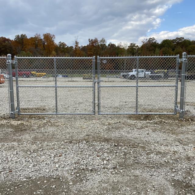 Rental store for FENCE, 30 W GATE, POST W CONCRETE, 6 T in Mt Pleasant MI